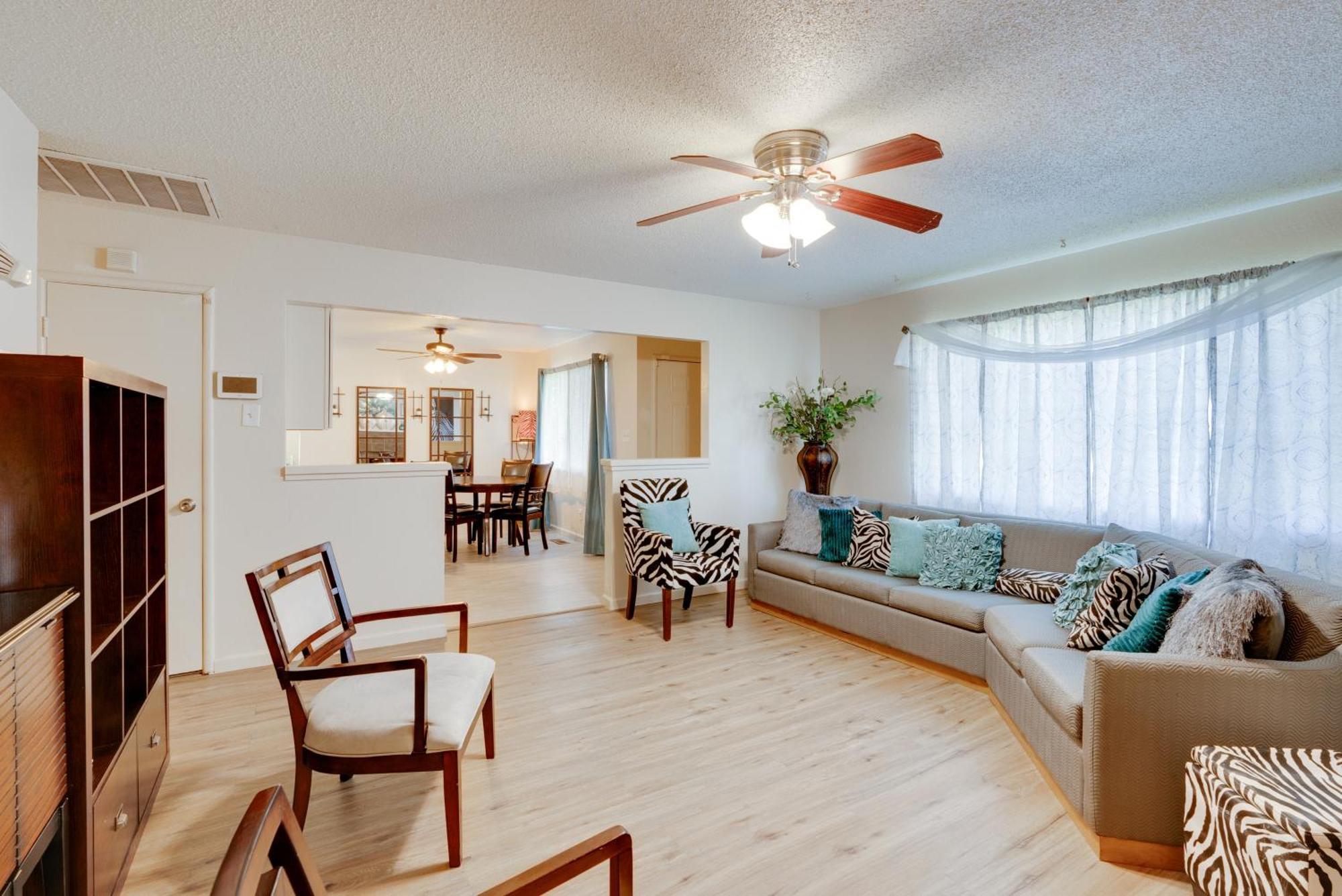 Breezy Fresno Home - Near Airport And Downtown Экстерьер фото